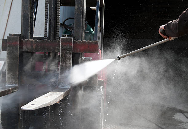 Best Garage Pressure Washing  in Gwinn, MI
